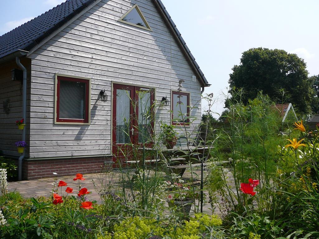 Zonneraai Villa Nieuweroord Exterior photo